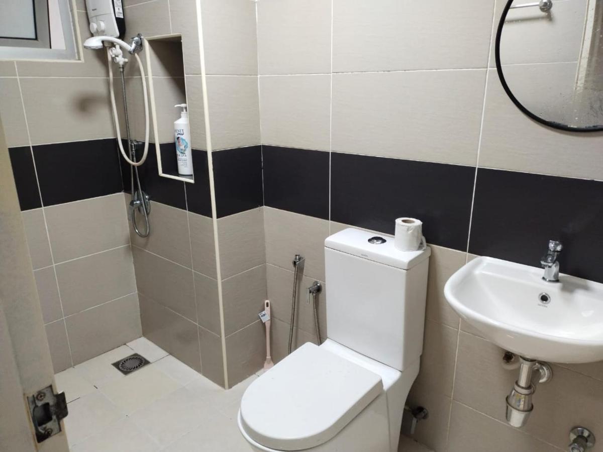 3 Bedrooms Big House Saville Cheras Mrt With Balcony Luaran gambar